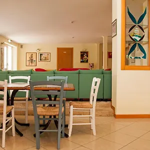 https://hotel-rugantino.emilia-romagnahotels.net